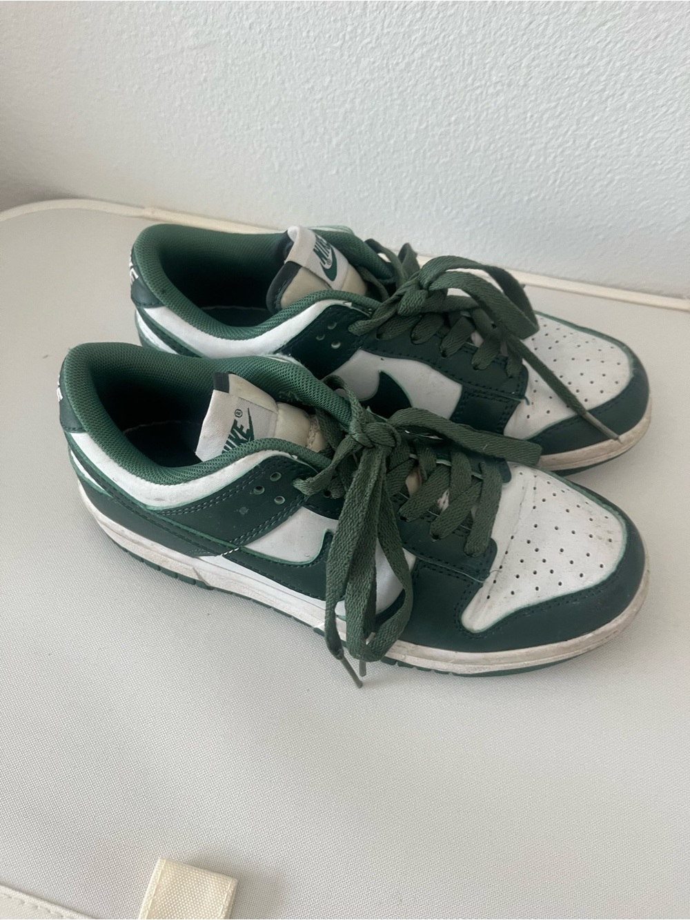 Nike Green and White Low-Top dunks Sneakers